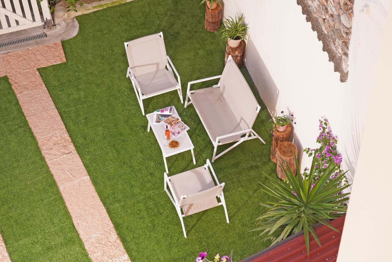 Apartments Villa Bougainville San Felice del Benaco Buitenkant foto